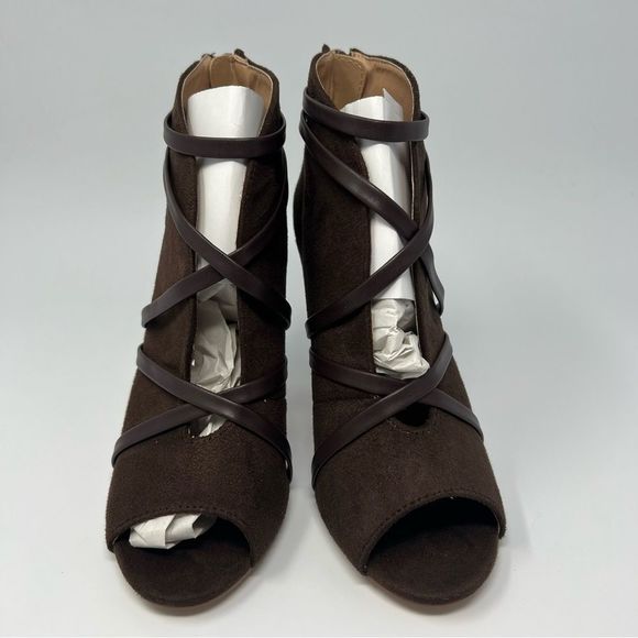 Journee Samara Bootie - Picture 4 of 9